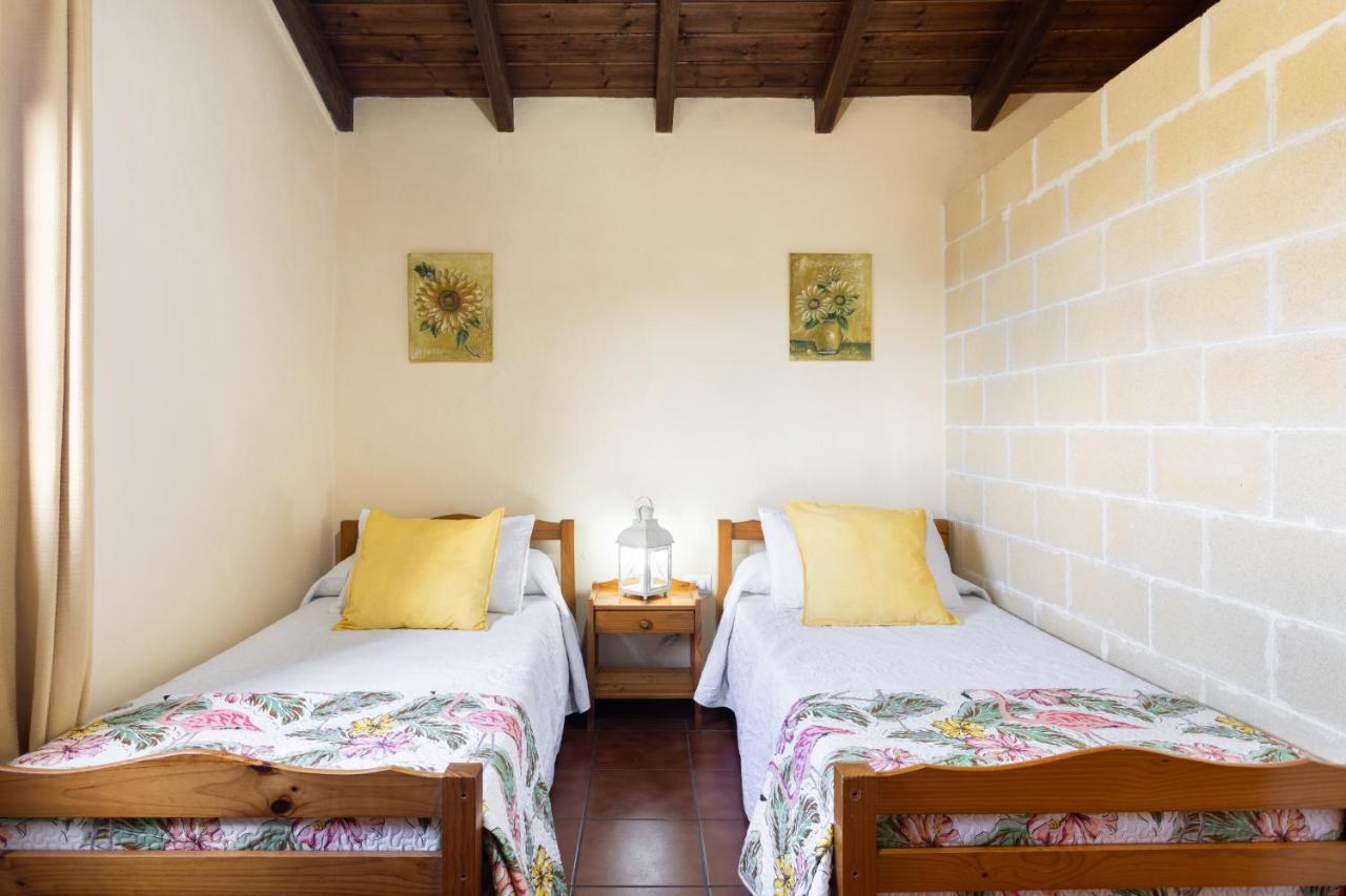 Home2Book Las Mimbreras Agulo Bagian luar foto